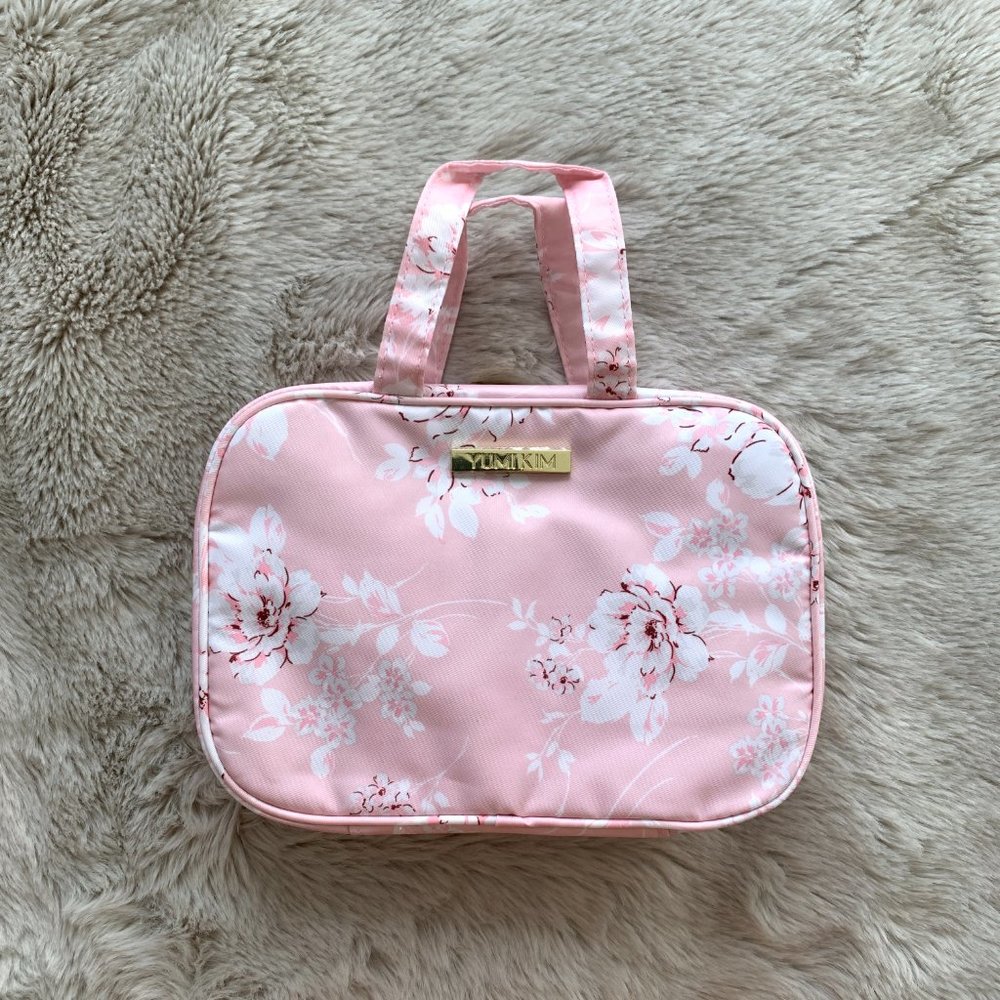 Yumi Kim Hanging Makeup Train Case - Picture 3 of 5